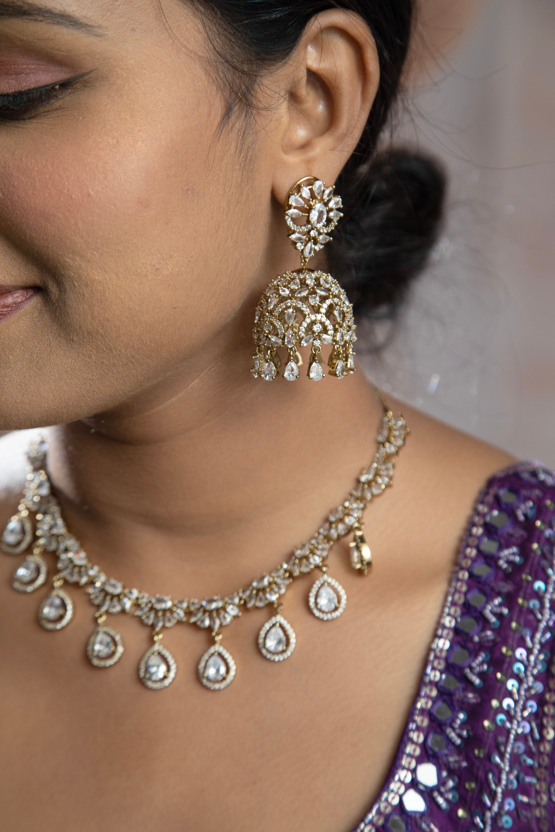 Trendy Silver Color AD Necklace Set