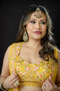 Earrings, designer earrings, fashion earrings, statement earrings, stud earrings, hoop earrings, drop earrings, dangle earrings, gold earrings, silver earrings, gemstone earrings, bridal earrings, traditional earrings, modern earrings, handcrafted earrings, pearl earrings, diamond earrings, ethnic earrings, trendy earrings, party wear earrings, daily wear earrings, luxury earrings.