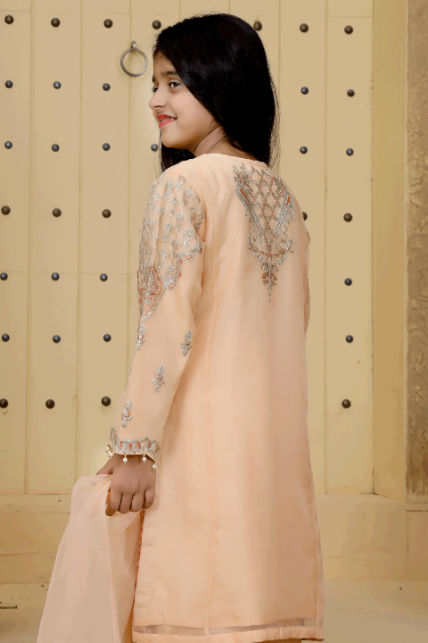 Girls Ethnic Wear