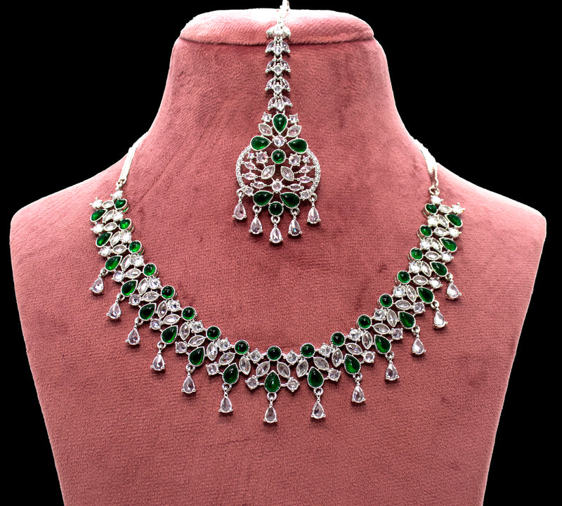 Silver With Green Necklace Set