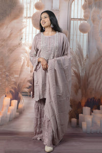 Elegant Light Pink Ladies Suits