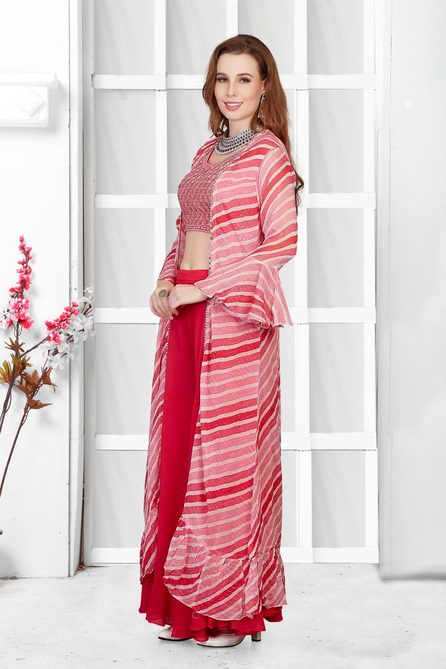 Roop-Sari-Ladies-Suit