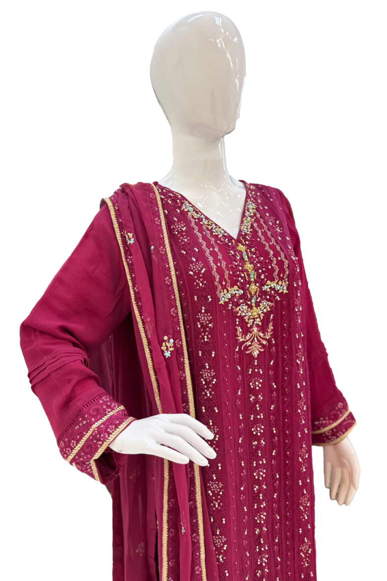 Roop-Sari-Ladies-Suit