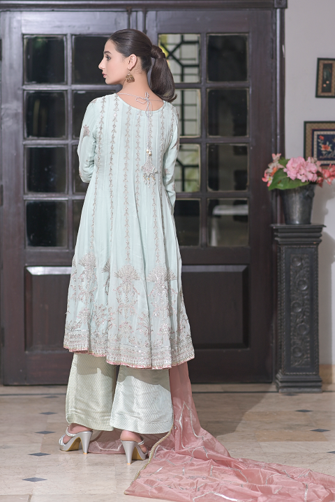 Roop-Sari-Ladies-Suit