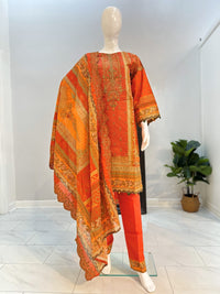 Roop-Sari-Ladies-Suit-