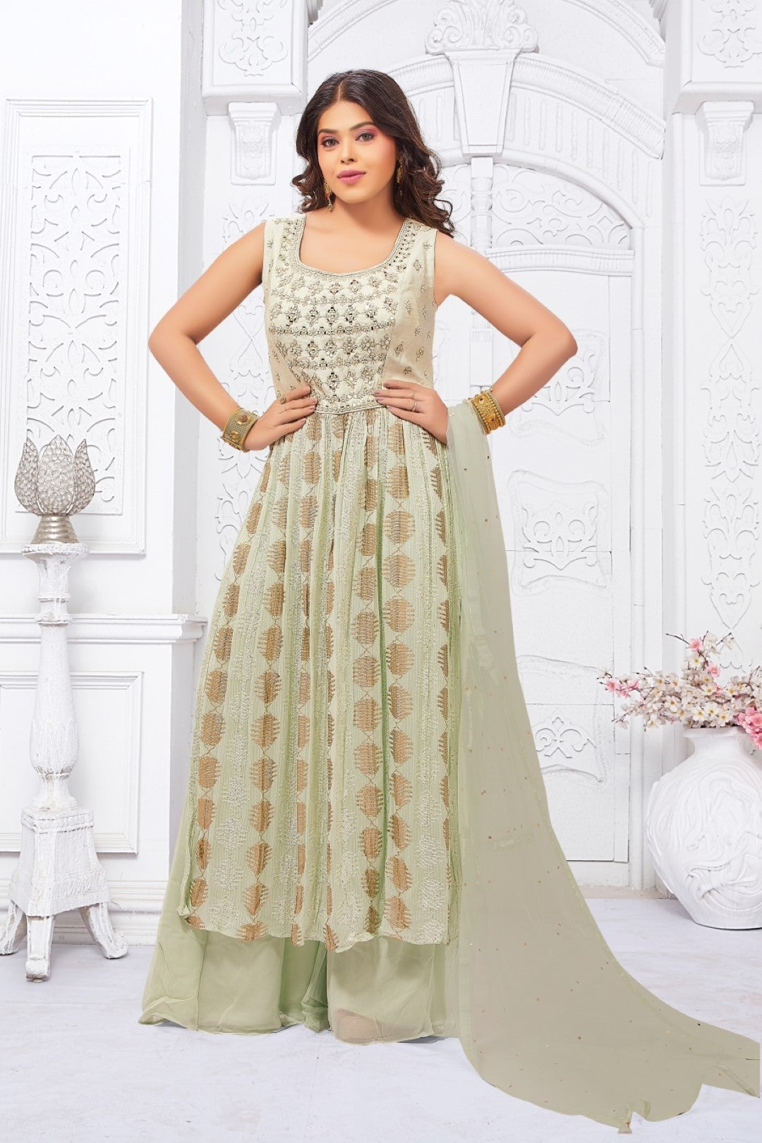 Roop-Sari-Ladies-Suit