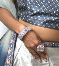 Roop-sari-bangles