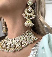 Roop sari jewelry